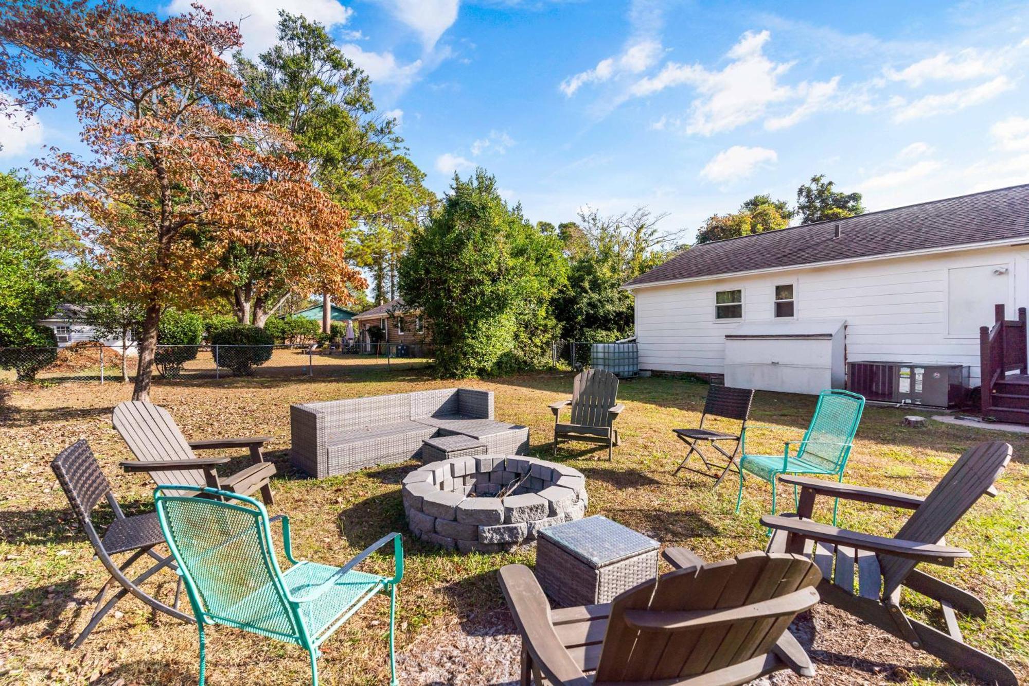 Chill Retreat, Hot Tub, Large Private Yard Villa Wilmington Exterior photo